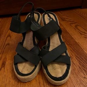 HIBOU Wedge Sandals